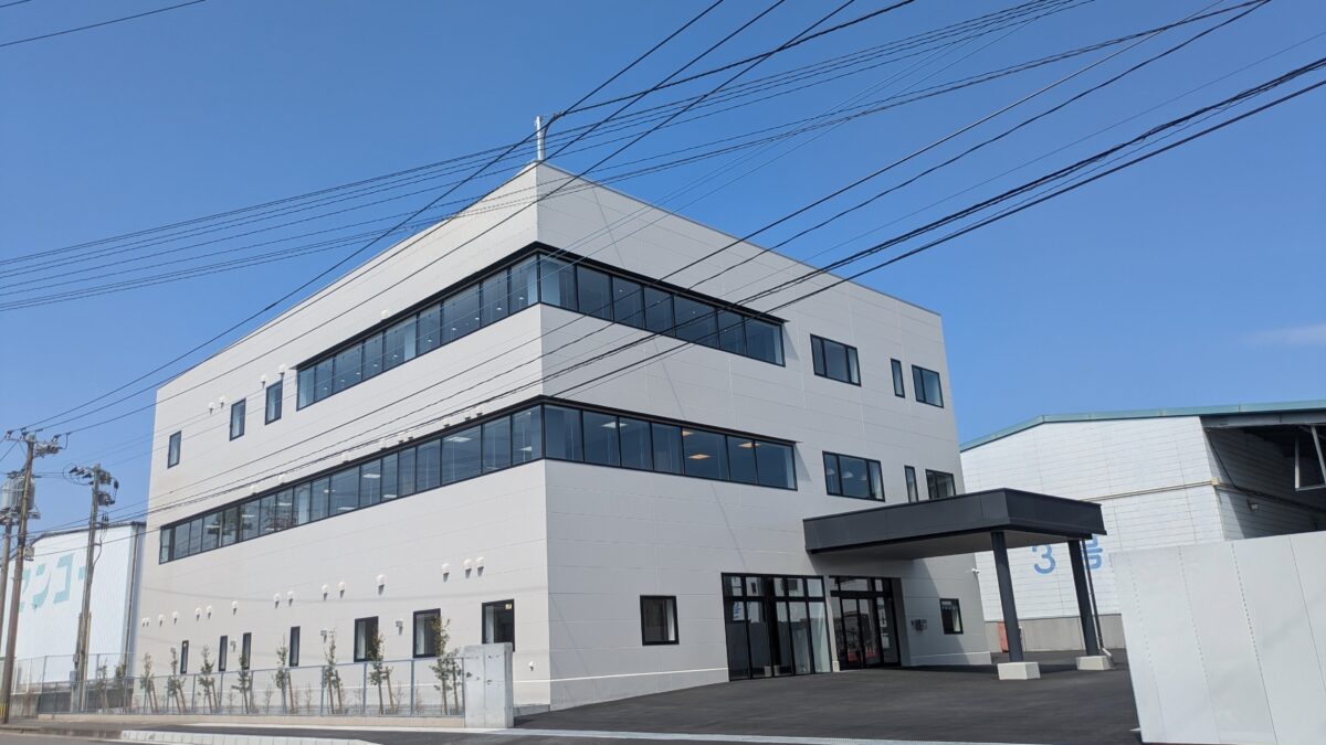 某事務所（令和7年度）