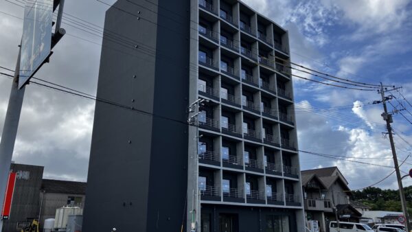 某ホテル